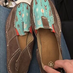 Brown and Teal Arrow Print Loafers